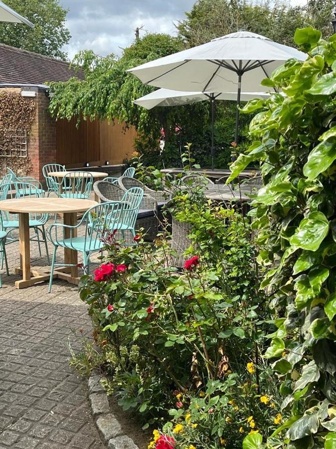 The Coach And Horses Hotel Garsington Buitenkant foto