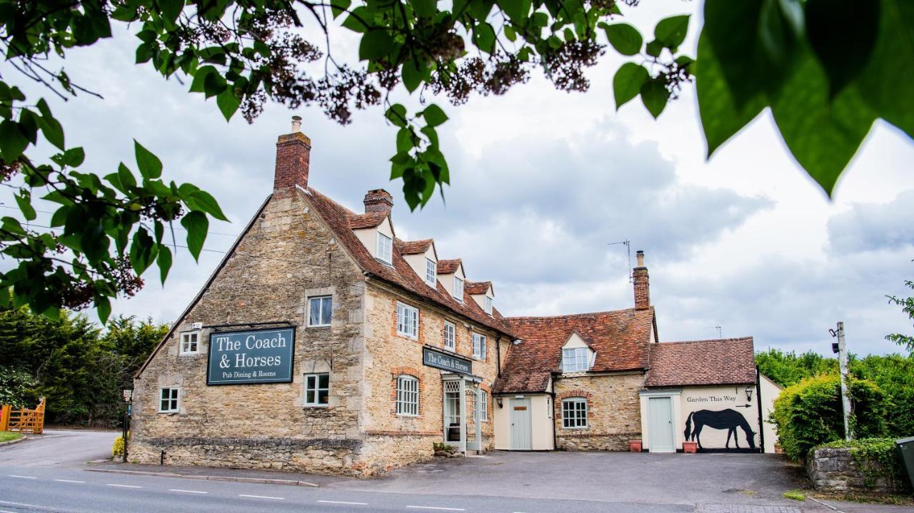 The Coach And Horses Hotel Garsington Buitenkant foto